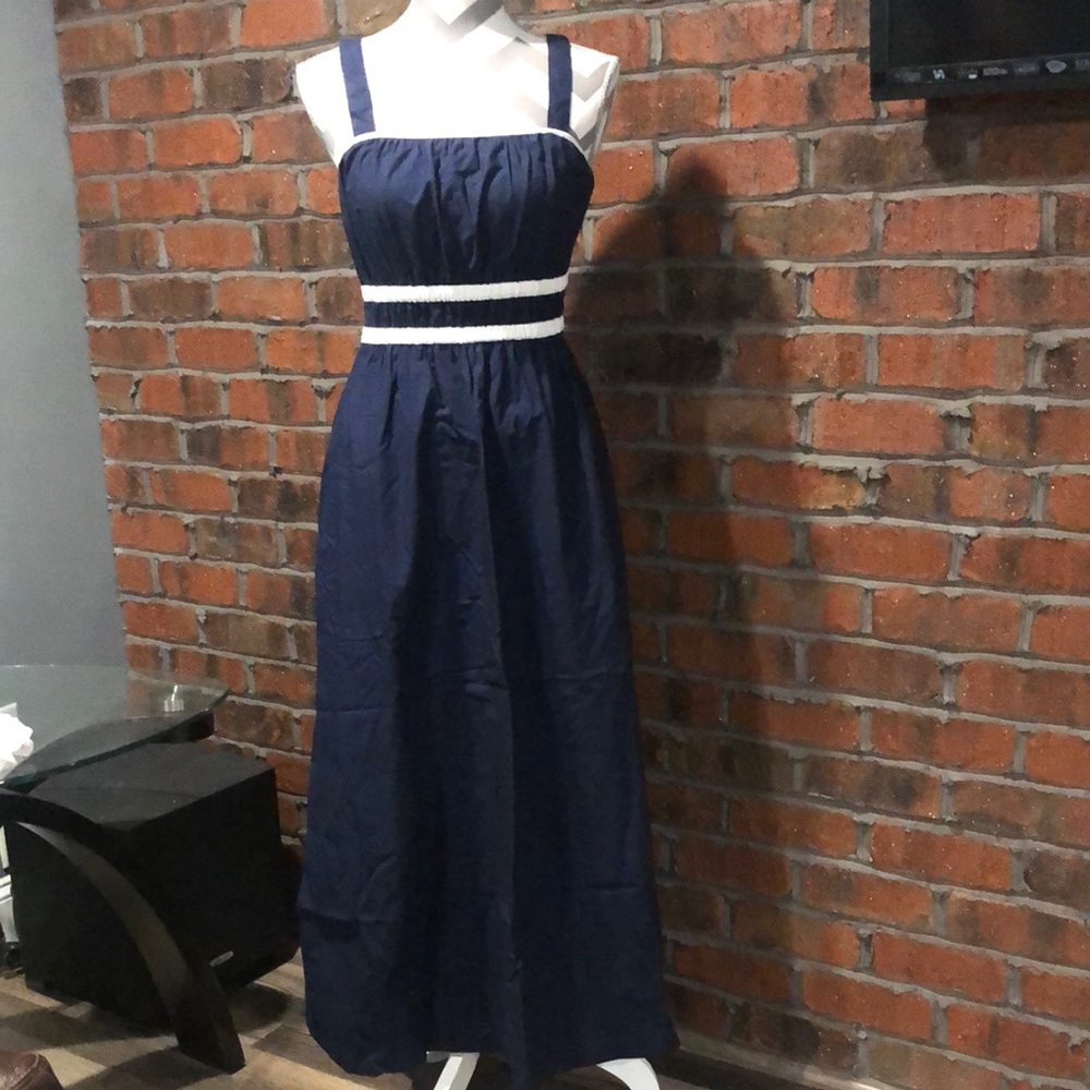 LOFT Navy & White Maxi Dress.  Worn once, excellent condition. Size 0.